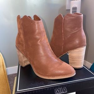 booties brown
